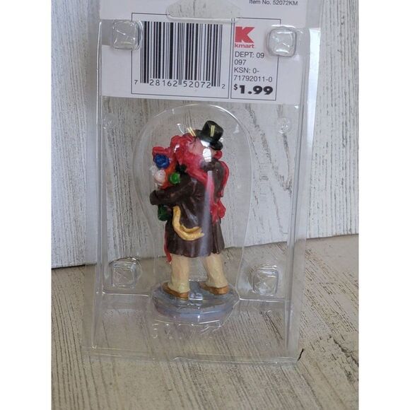 Lemax 2005 all wrapped up Coventry Cove Village accessory xmas - Picture 4 of 6